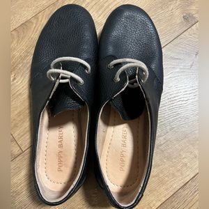 Poppy Barley Eyelet Oxford’s. Excellent condition